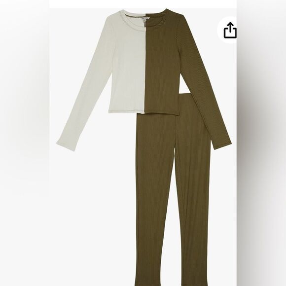 NWT Girl's Habitual Girl Ribbed Knit 2pc Set size 16 - Picture 10 of 12